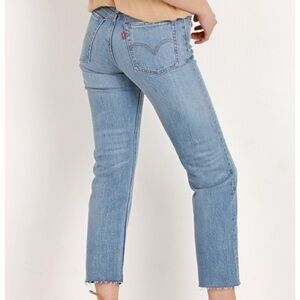 Levi’s Wedgie Straight Leg Jeans in Rough Tide